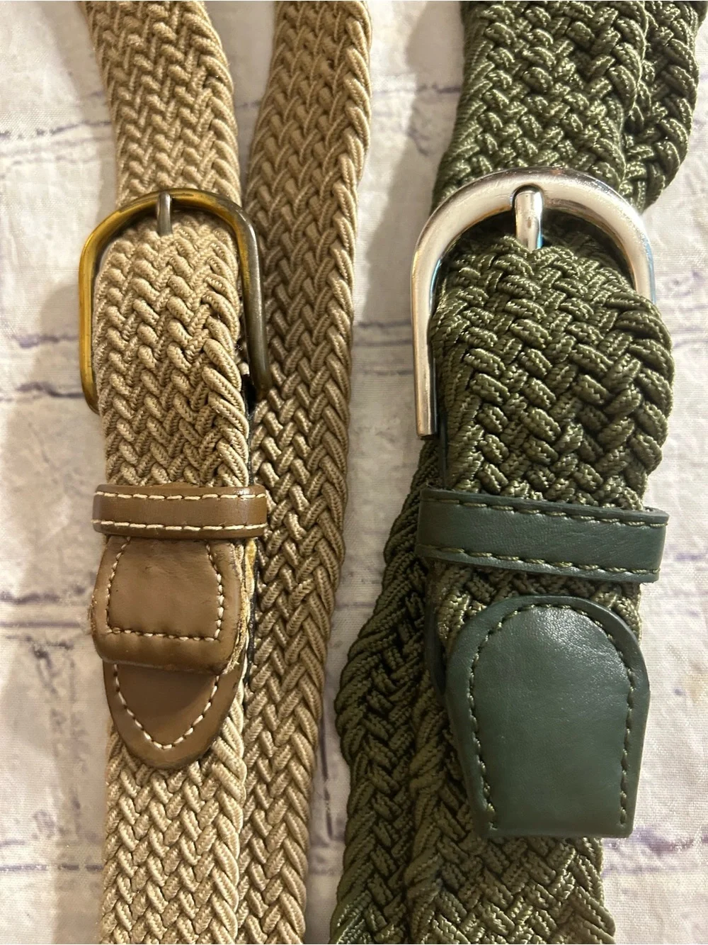 LOT OF (2) STRETCH BELTS OLIVE GREEN AND TAN SILVER TONE & ANTIQUE BUCKLES MEN